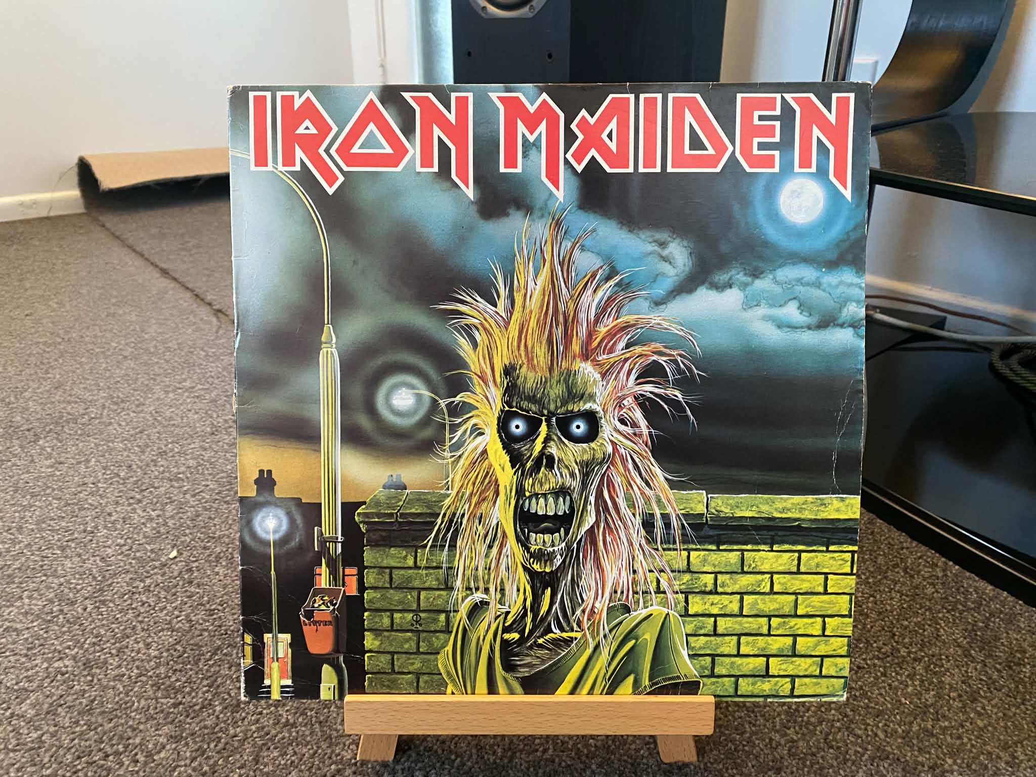 Iron Maiden - Iron Maiden 1980 New Zealand Pressing