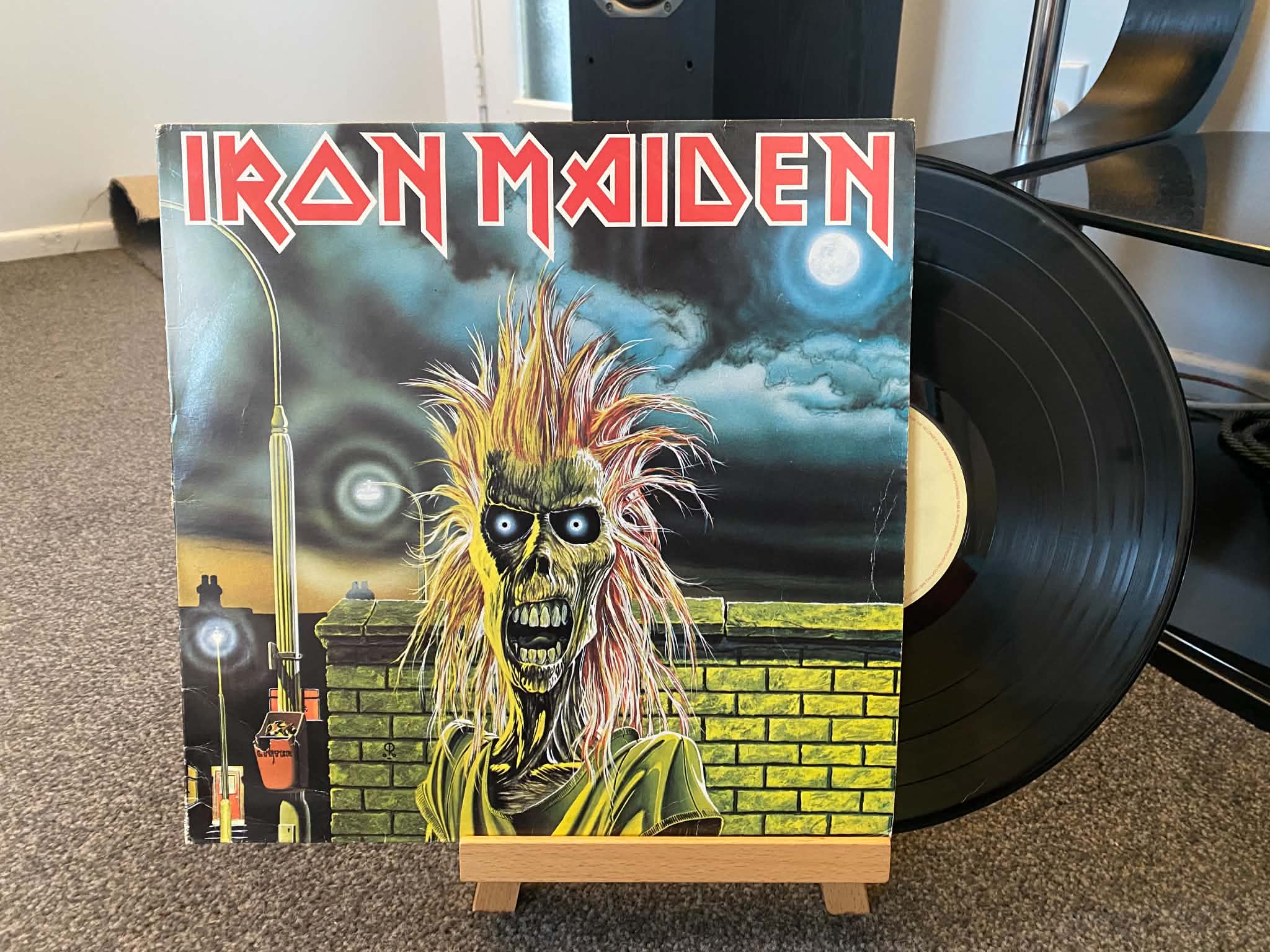 Iron Maiden - Iron Maiden 1980 New Zealand Pressing